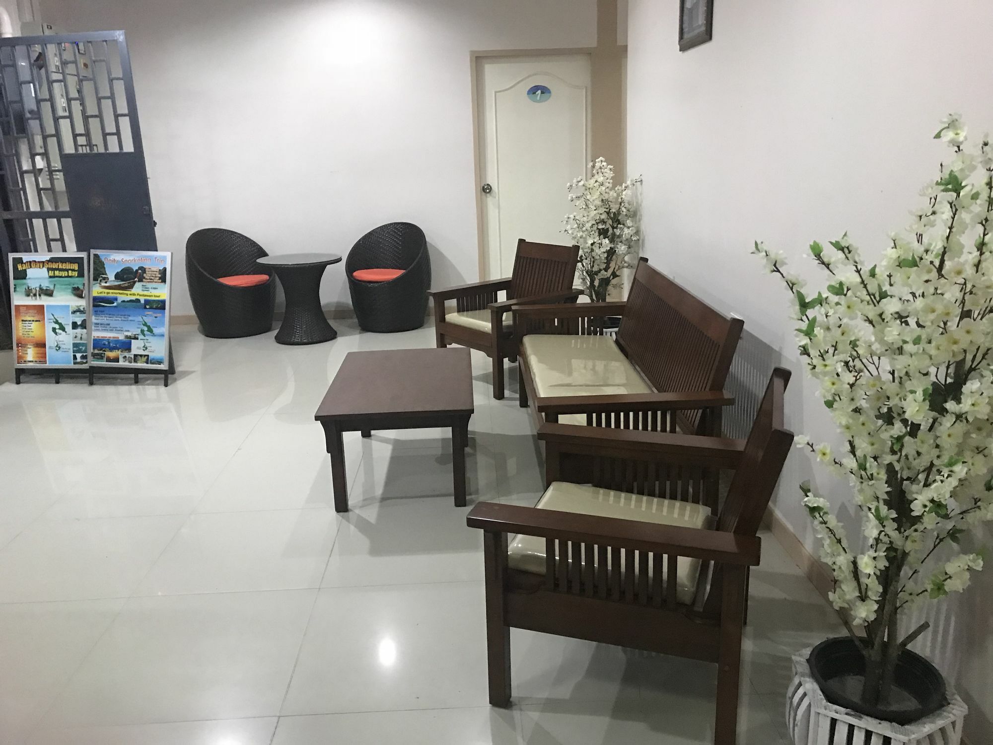 B Place Guesthouse Phi Phi Adaları Dış mekan fotoğraf